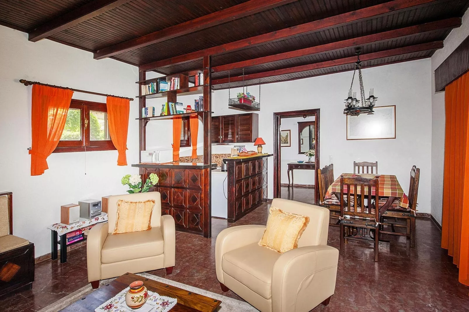 Villa Marco in Acharavi-Villa Marco-Woonkamer