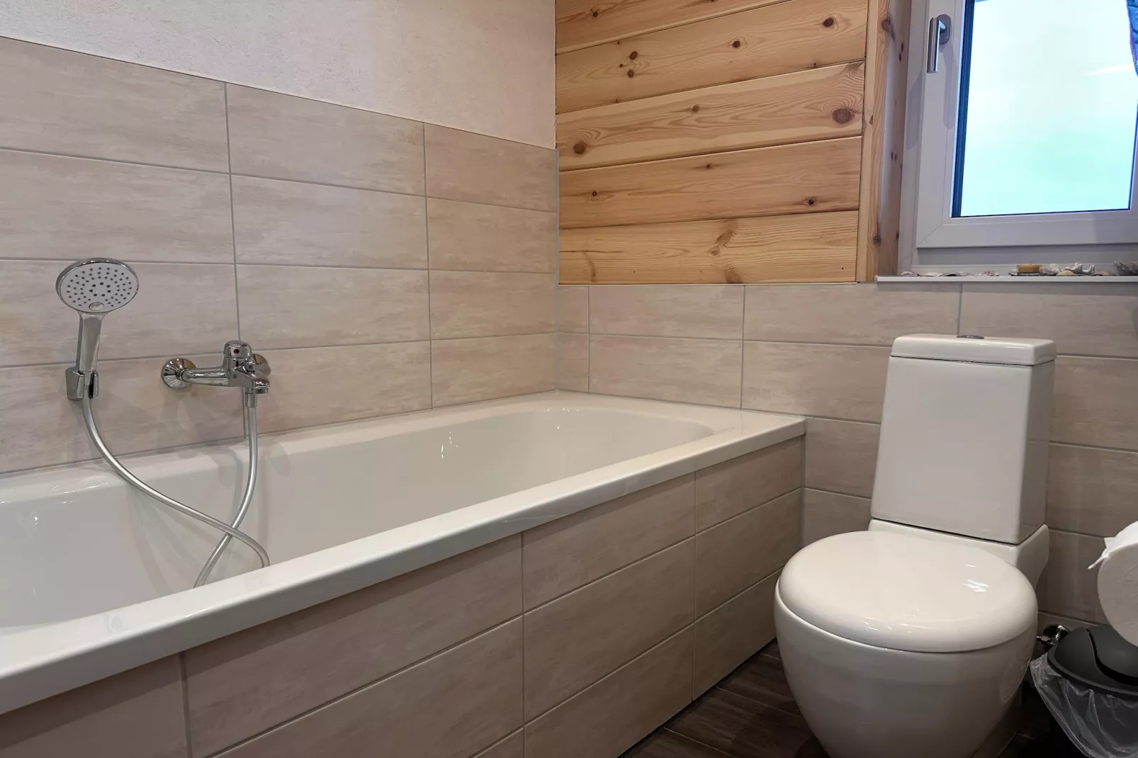 Ferienhaus 4 Elemente-Badkamer