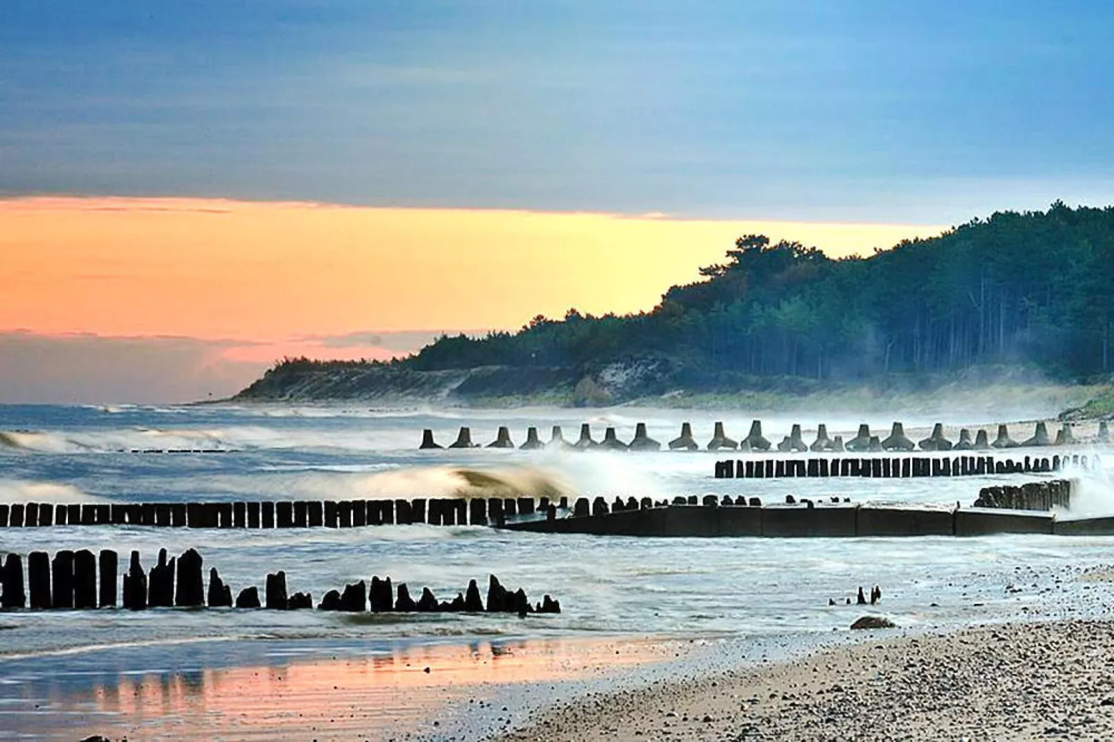 Domki wakacyjne przy basenie Jarosławiec - Image-tags.water view