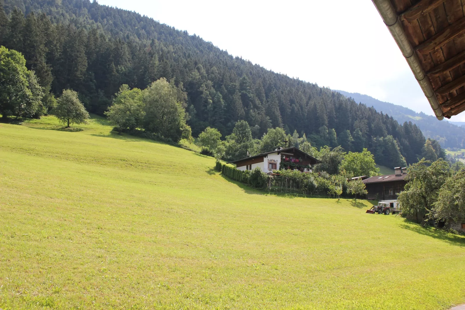 Chalet Anna-Uitzicht zomer