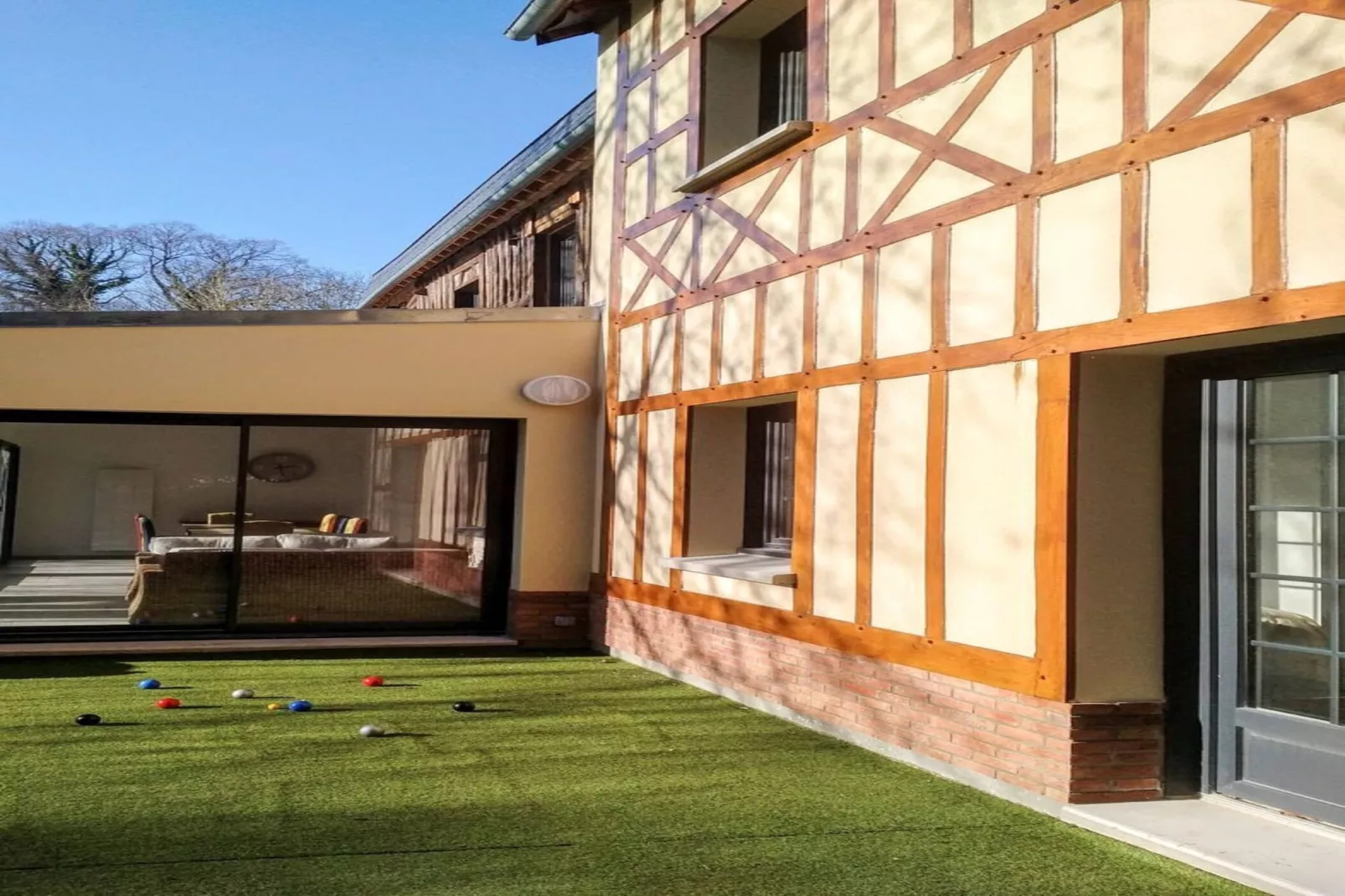 Semi-detached house Rieux - 8 pers - Buitenkant zomer