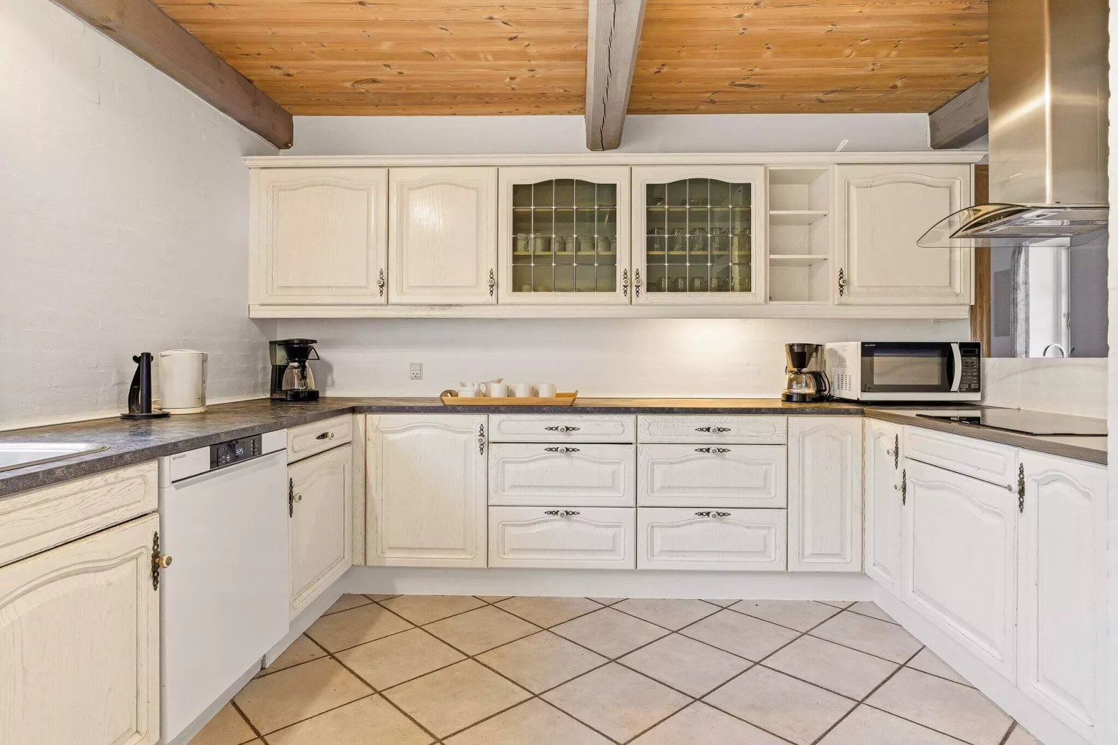 Luxe retraite met hottub -- By Traum Ferienwohnungen-Binnen