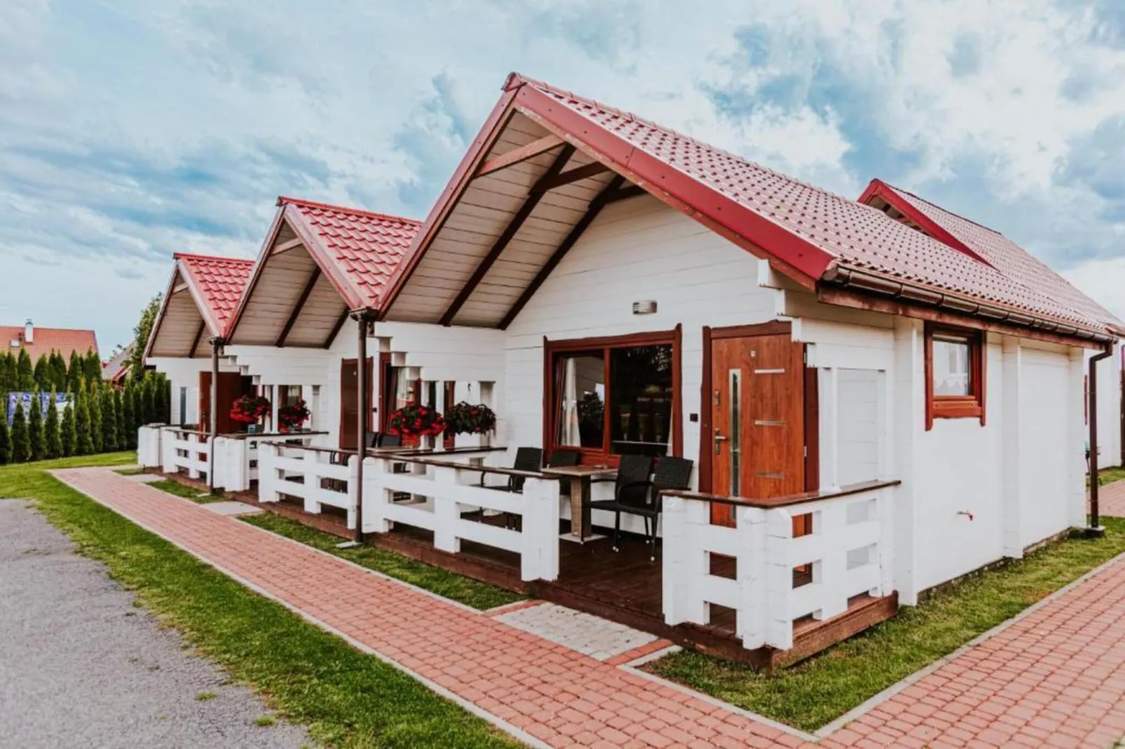 Domki wakacyjne 4-osobowe Ustronie Morskie - Buitenkant zomer