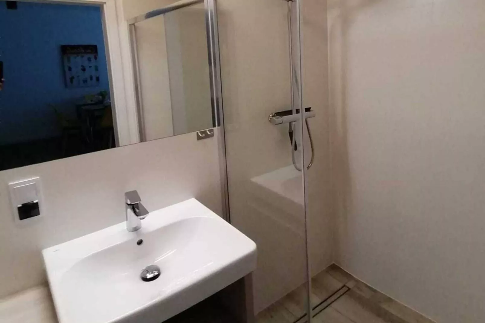 Apartment de luxe am Strand von Rewal - Badkamer