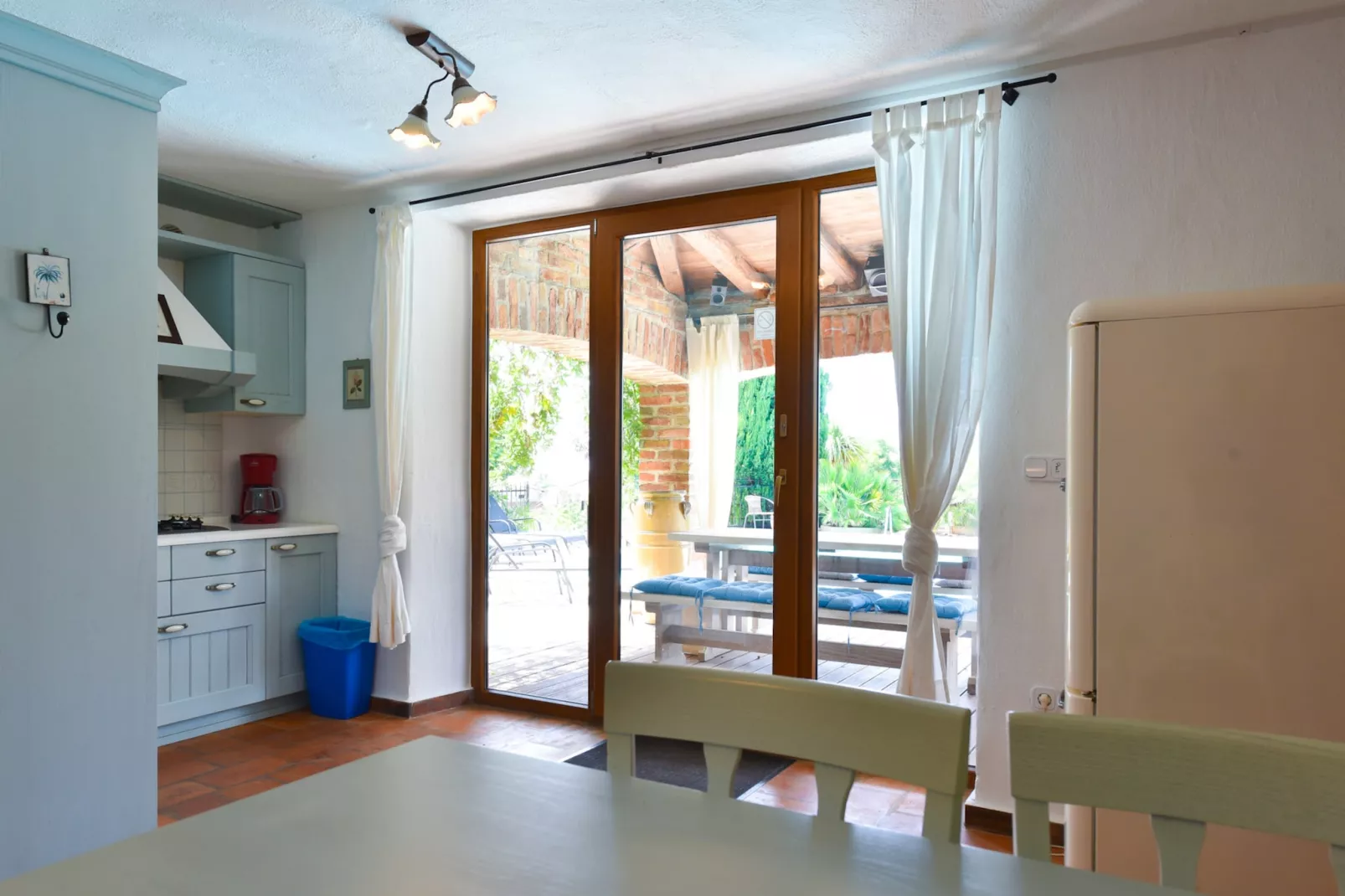 Villa Gloria-Eetkamer