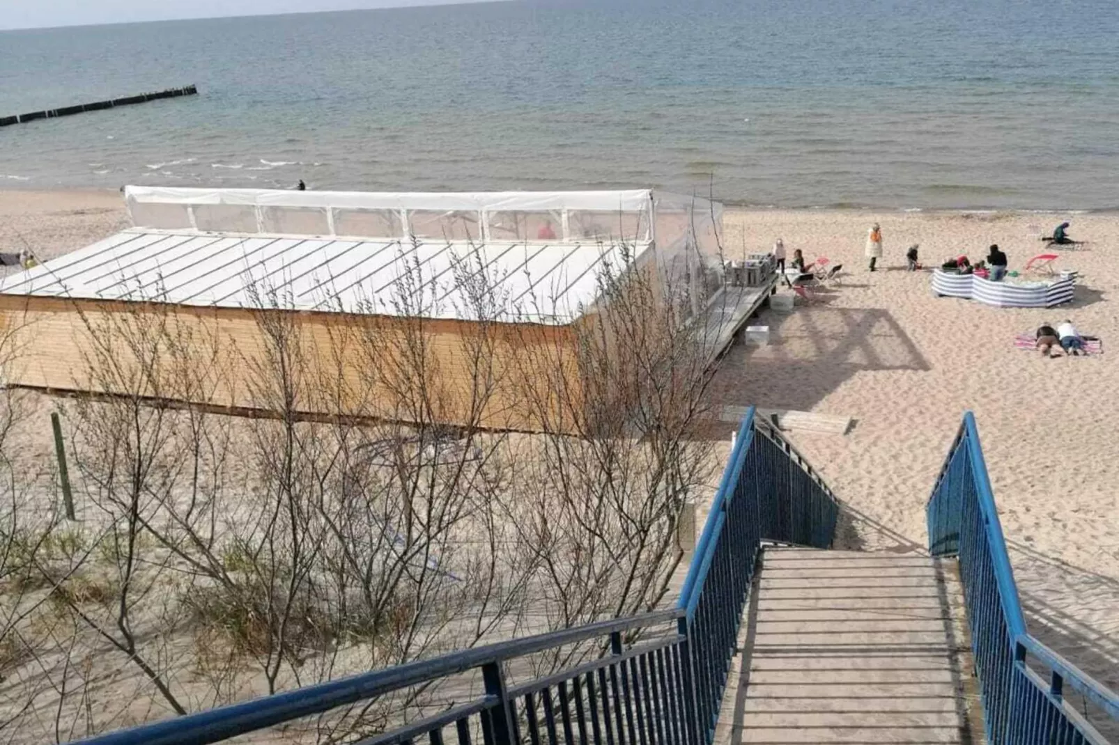 Apartment de luxe am Strand von Rewal - Buitenkant zomer