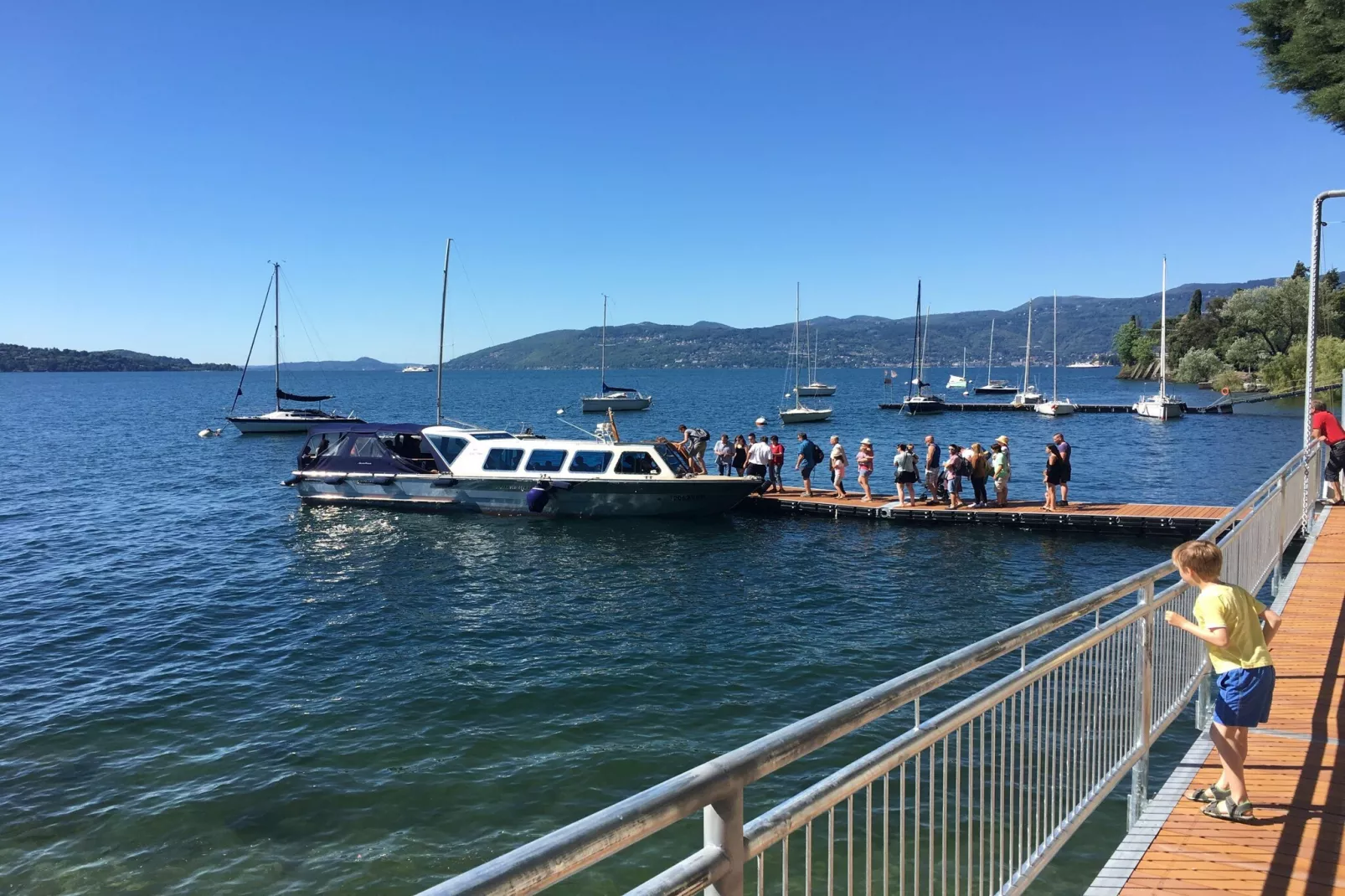 Residence Zust, Verbania Intra-Bilo mansarda-Gebieden zomer 1km