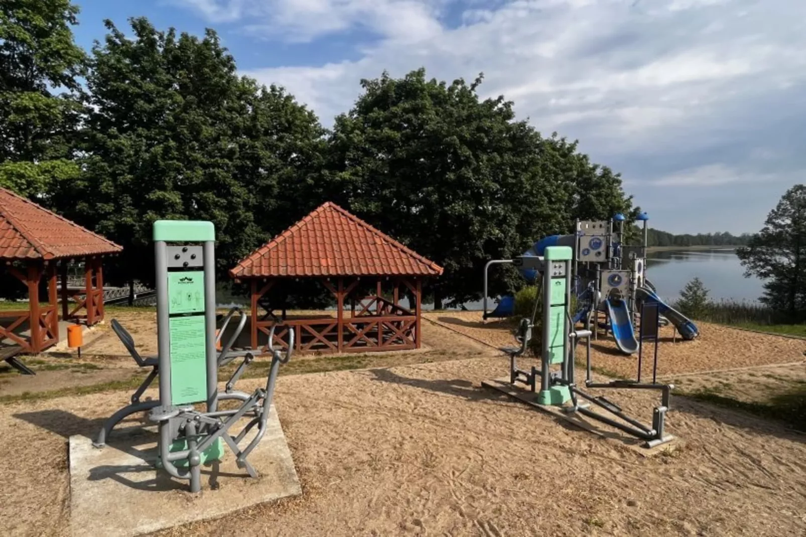 Apartament wakacyjny dla 4 osób w Rynie-Gebieden zomer 5km