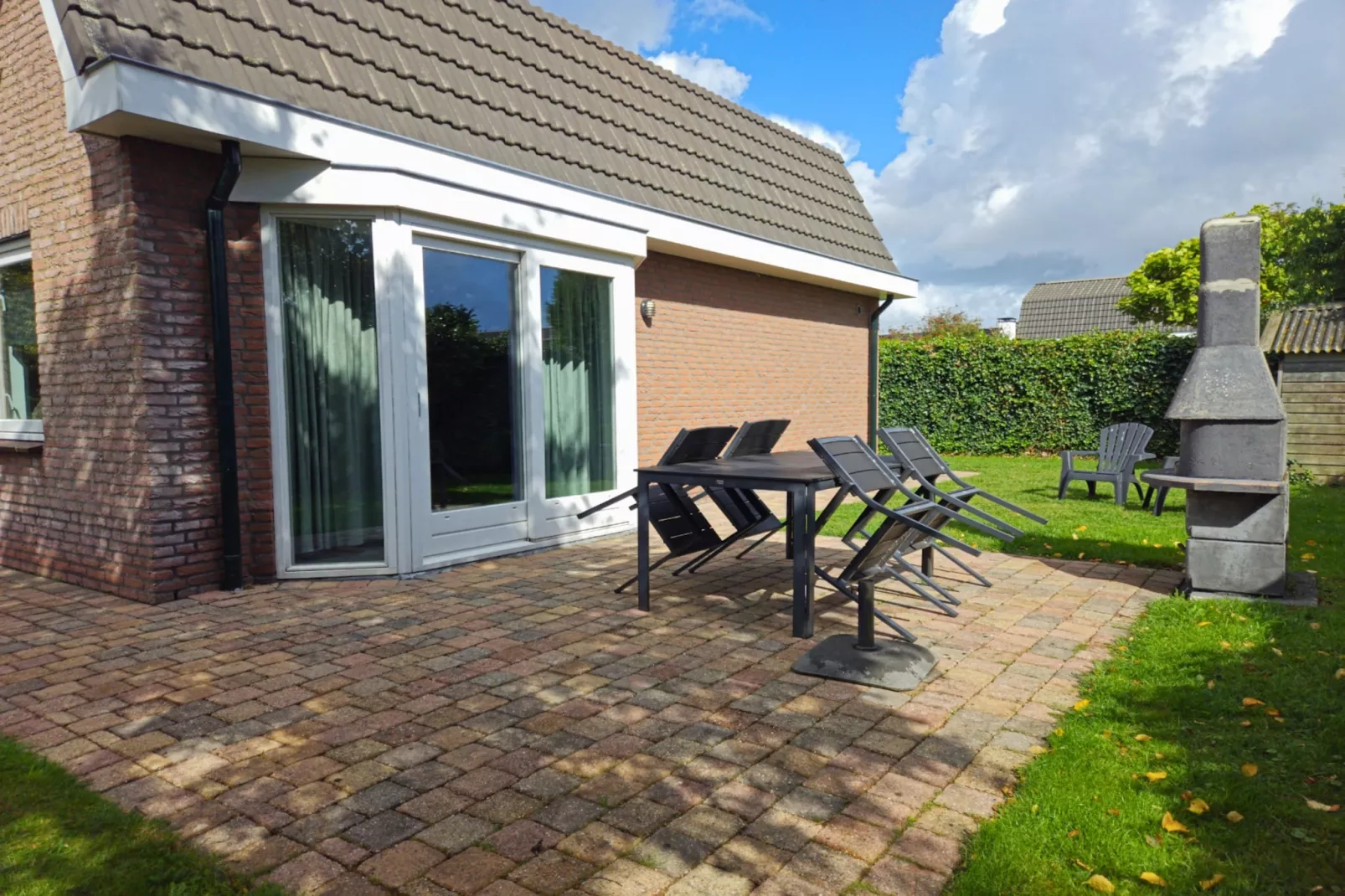 Bungalow 4-persoons (2 slaapkamers)-Terrasbalkon