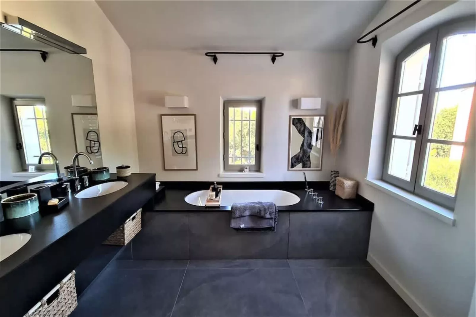 Mas prestigieux au coeur de Saint-Remy-de-Provence-Badkamer