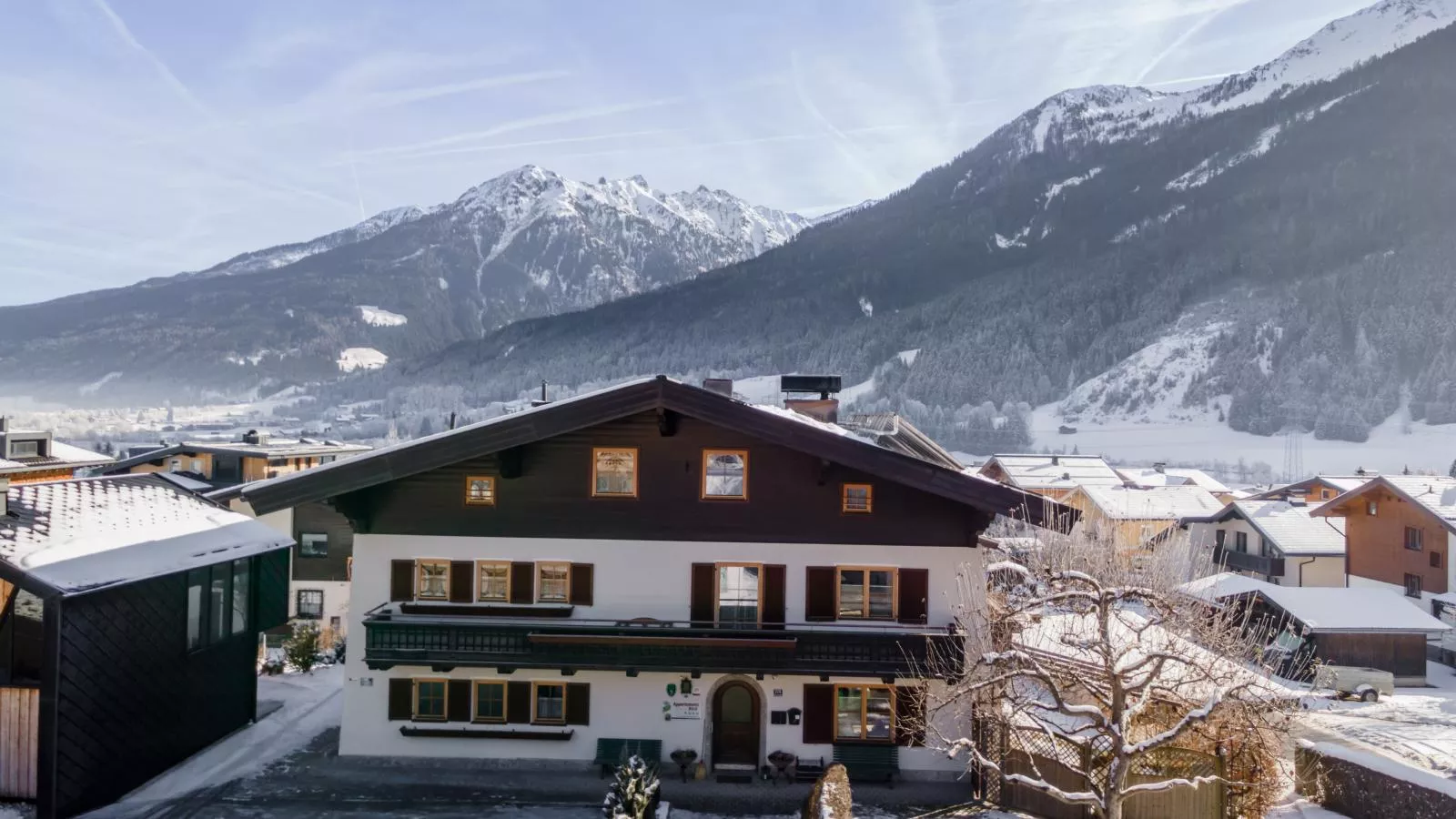 Röck III IV-Exterieur winter