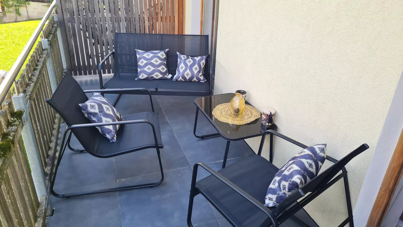 Salburg Tröpolach-Terrasbalkon