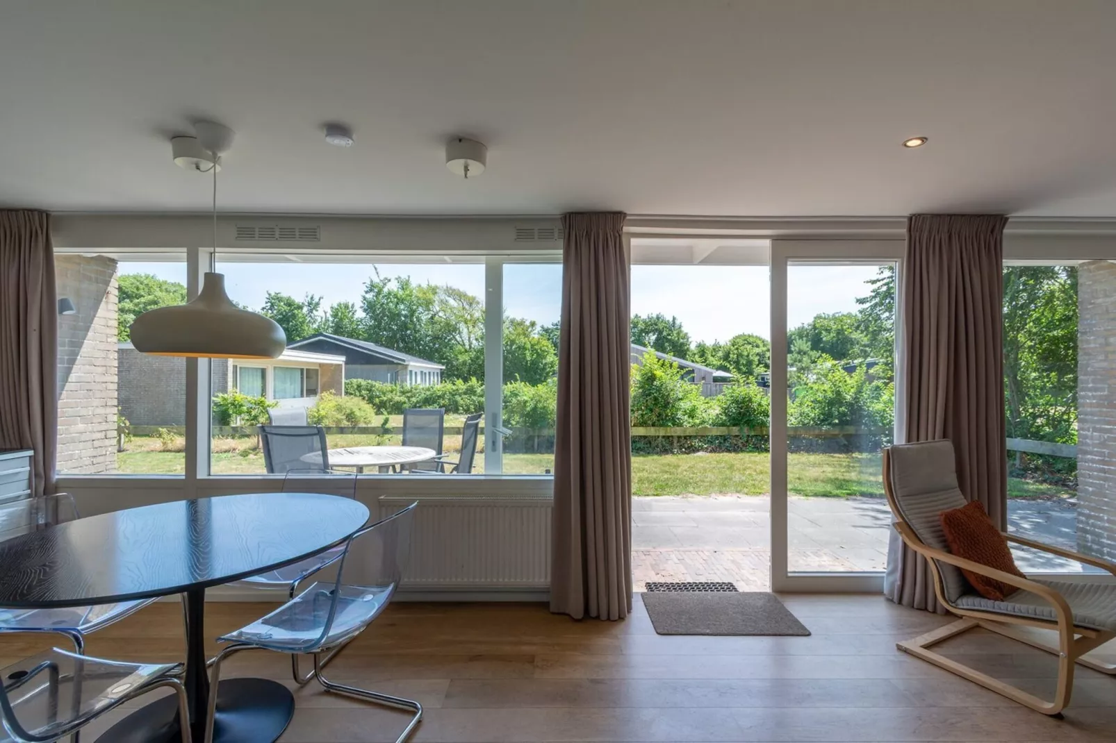 Garnekuul 73-Eetkamer