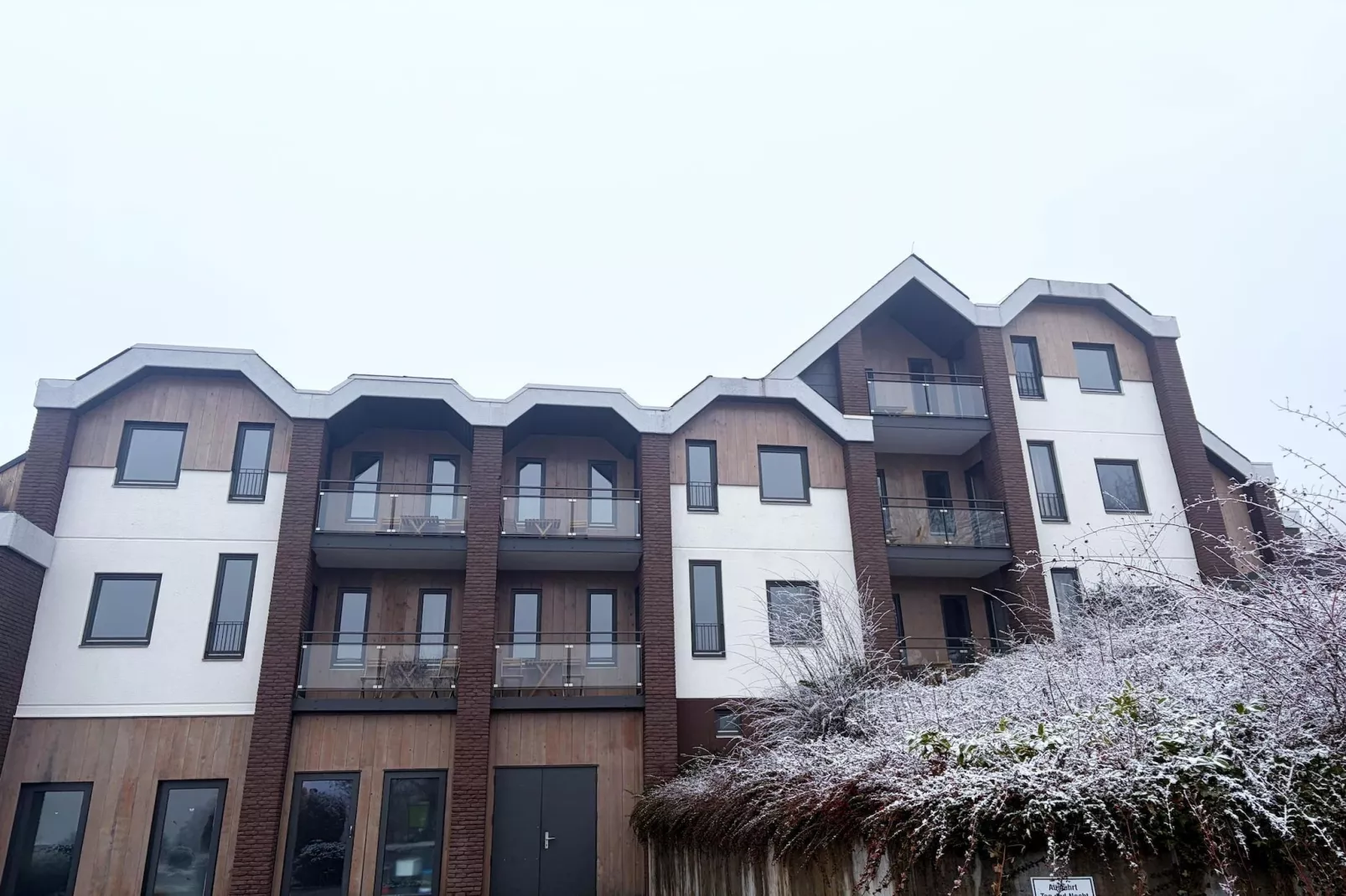 Apartment Ground Floor-Exterieur winter