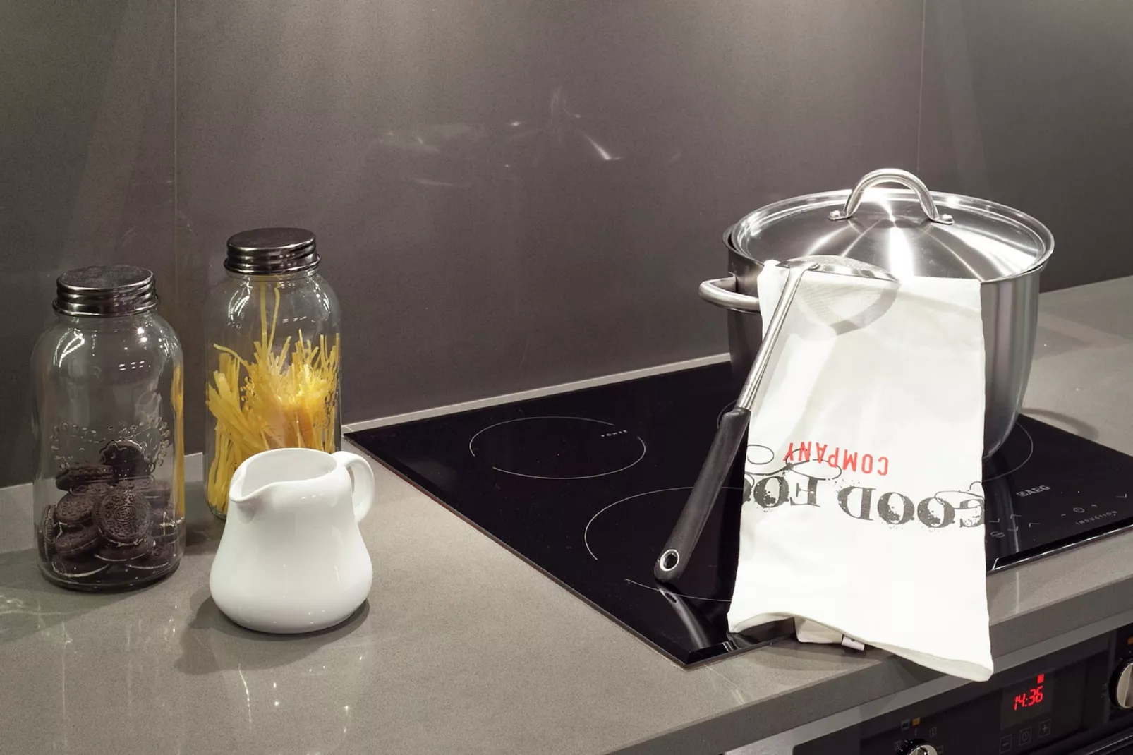 Catalunya Palace Apartment-Keuken