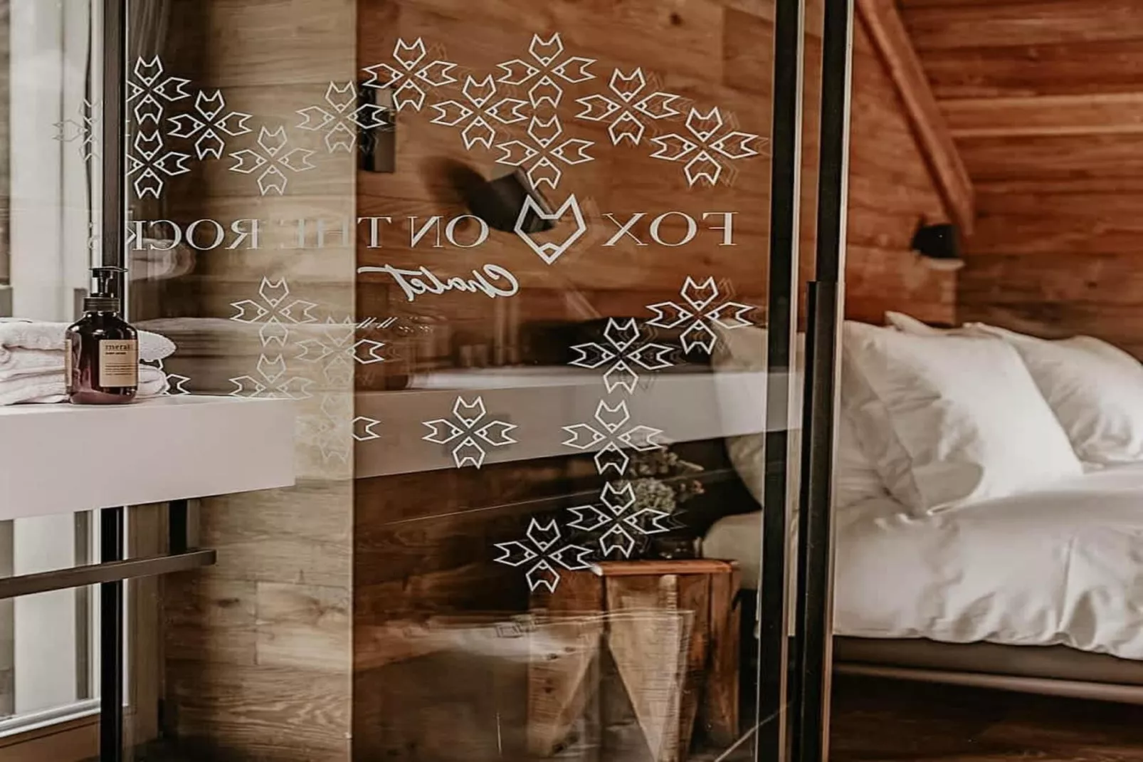 Chalet de luxe jacuzzi et sauna au Lac de Bohinj-Slaapkamer