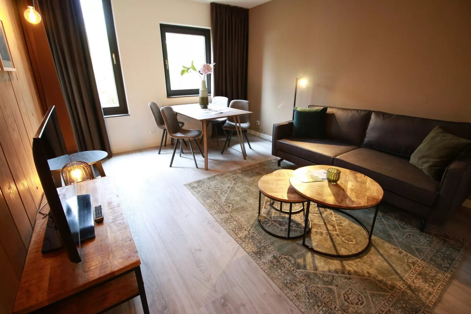 Apartment Third Floor