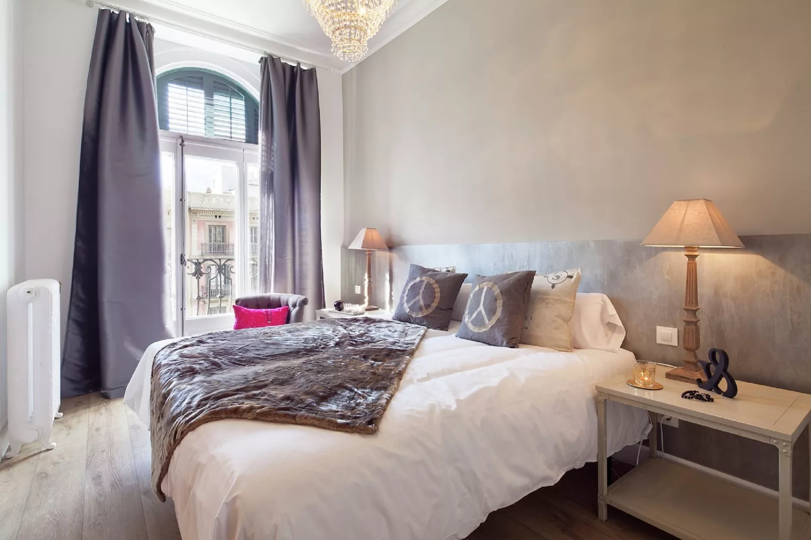 Catalunya Palace Apartment-Slaapkamer