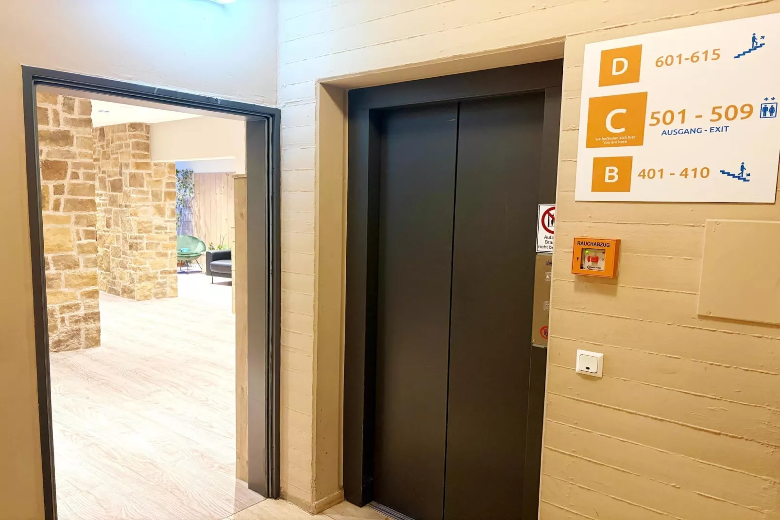 Apartment First Floor-Overloop