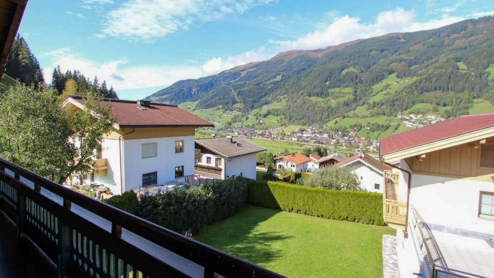 Chalet Anna Bramberg-Uitzicht zomer