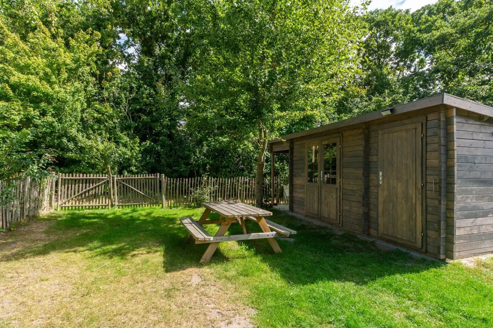 Duinland 126 Kleine Mia - Tuinen zomer