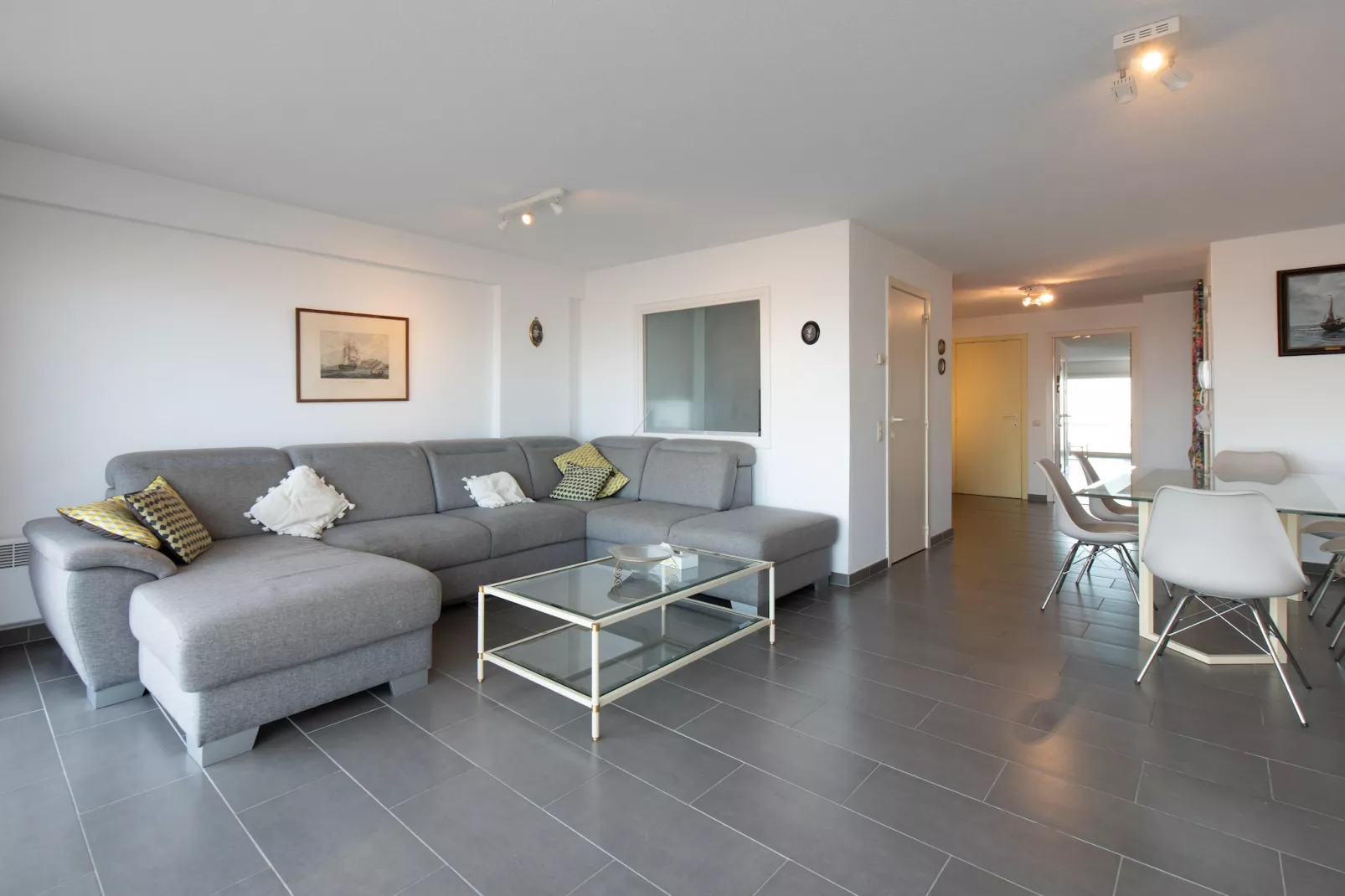 Belle Rive 0101-Woonkamer