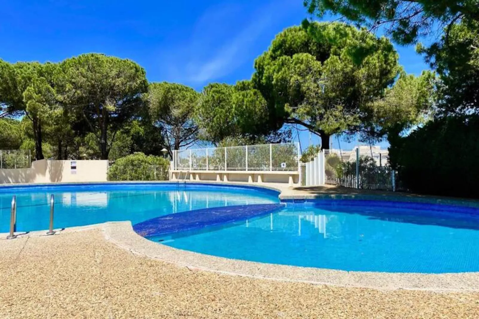 Résidence Quai Aux Fleurs-Niet-getagd