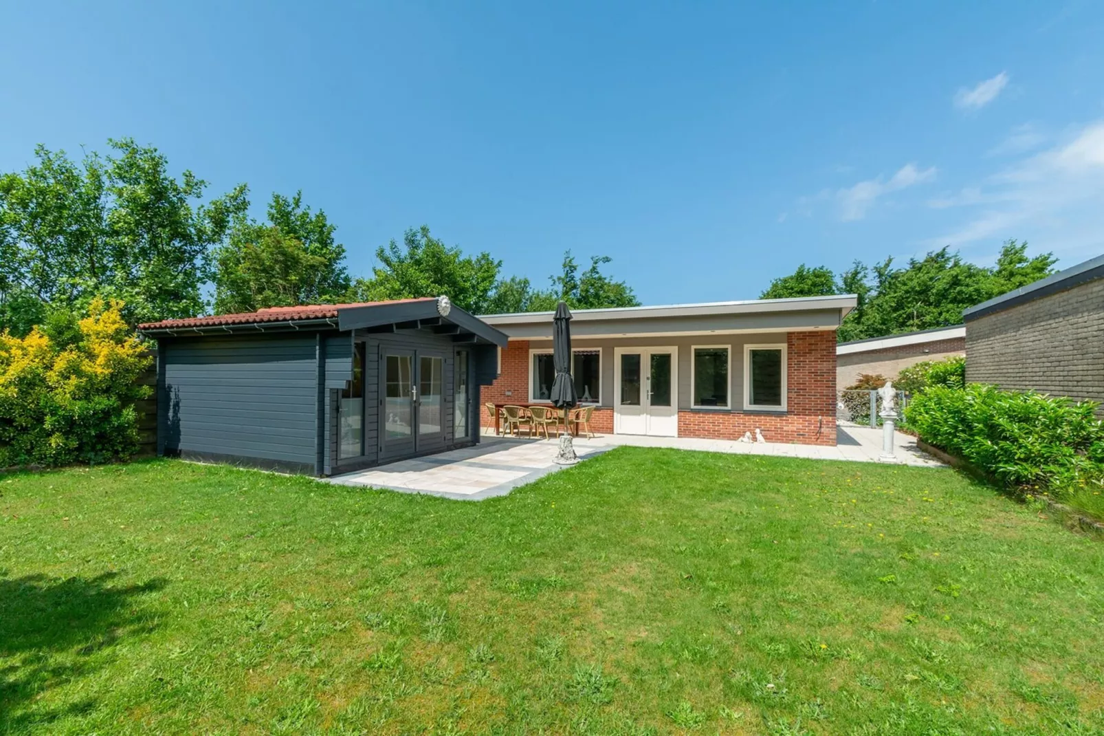 Garnekuul 13-Buitenkant zomer