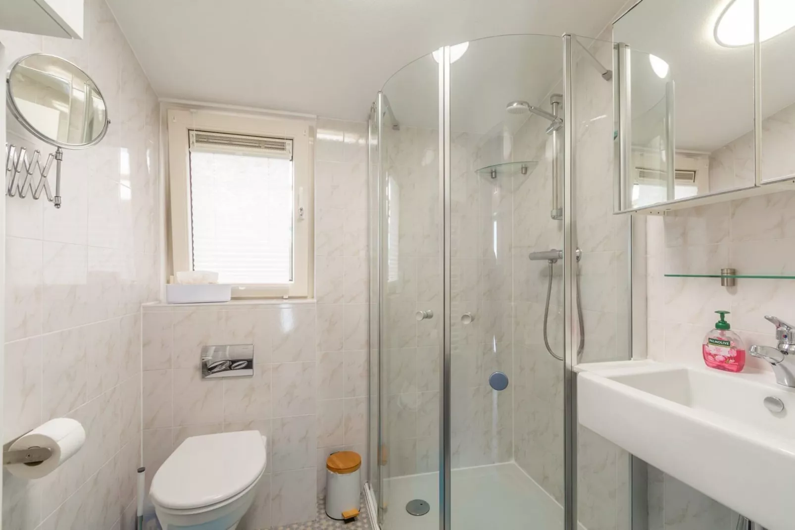 Garnekuul 49-Badkamer