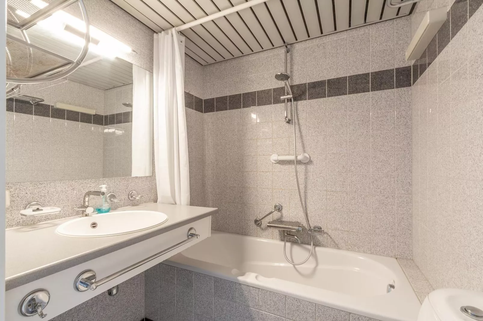 Callantsduyne 33-Badkamer