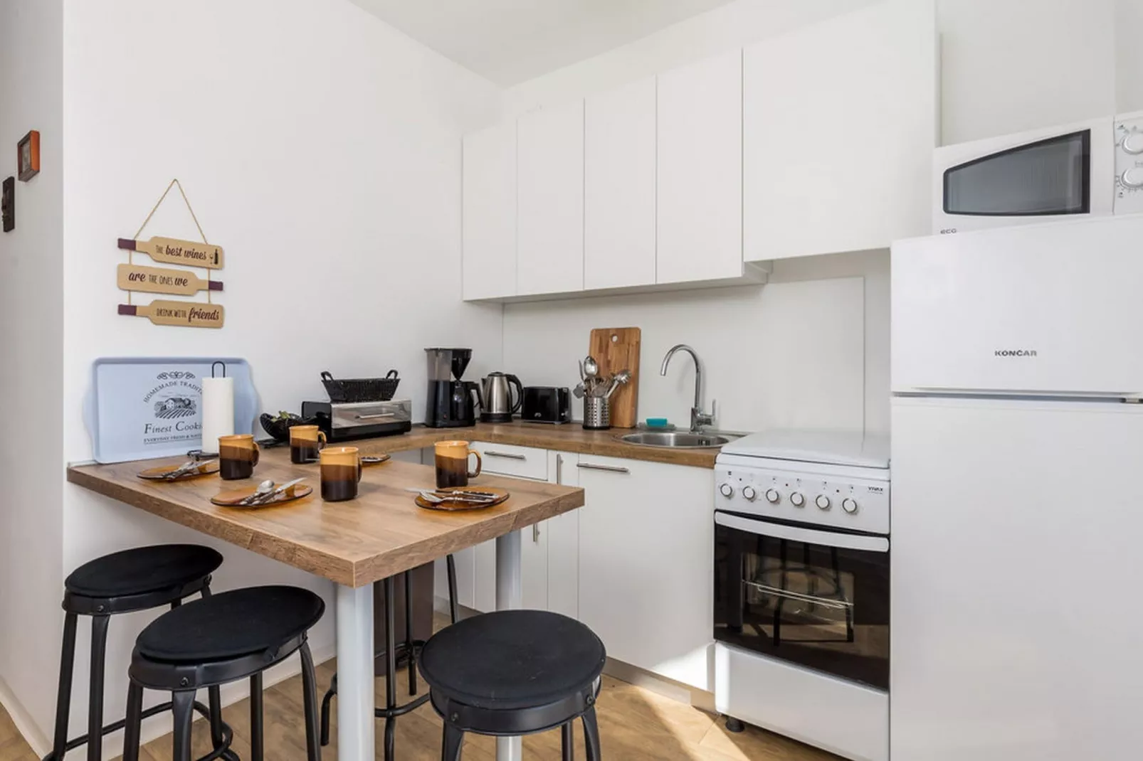 Apartments Sun 4 You - Two Bedroom Apartment with Balcony and Sea View (Apartment 2)