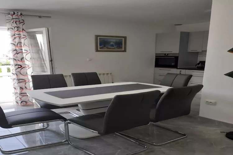 Apartments Seagull - Two Bedroom Apartment with Balcony (Grozdana)