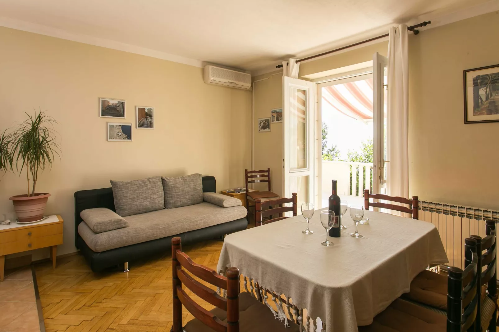 Apartments Miljan Popovic - Two Bedroom Apartment with Terrace and Sea View