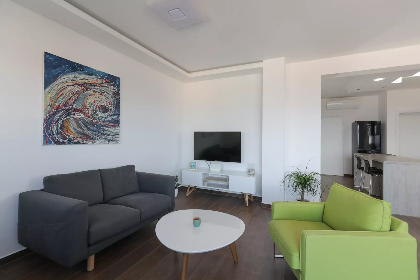 Apartment M&J - Comfort Two Bedroom Apartment with Terrace and Sea View (Škaro)