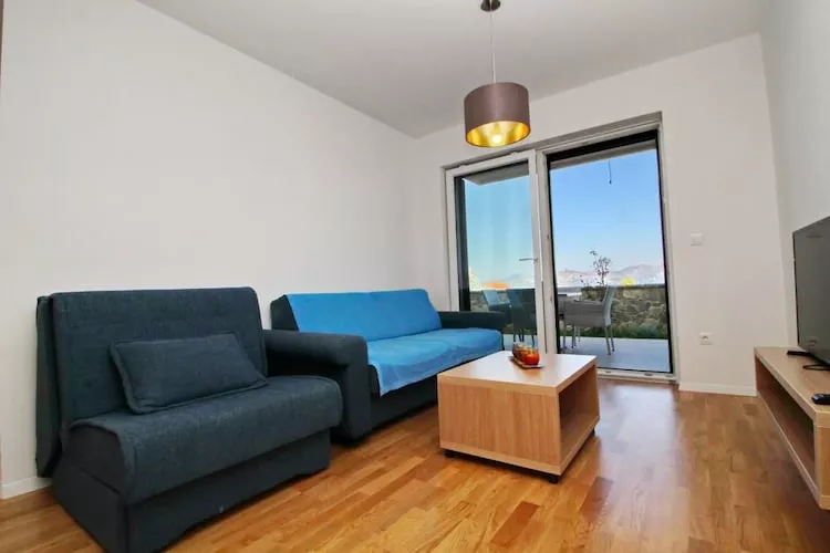 Apartments Kula - Two Bedroom Apartment with Terrace C2