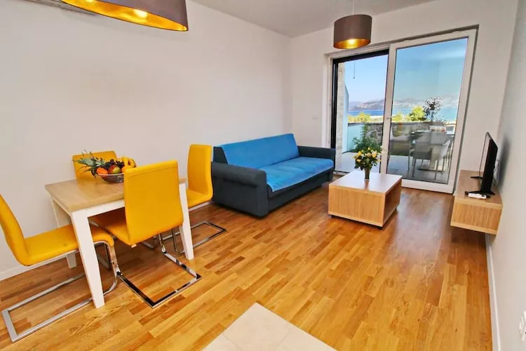 Apartments Kula - Two Bedroom Apartment with Terrace and Sea View C4