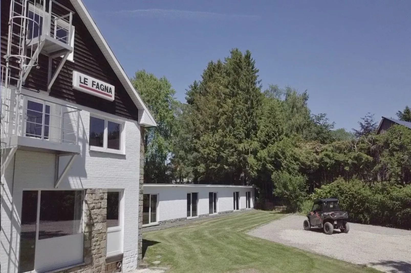 Le Fagna-Buitenkant zomer