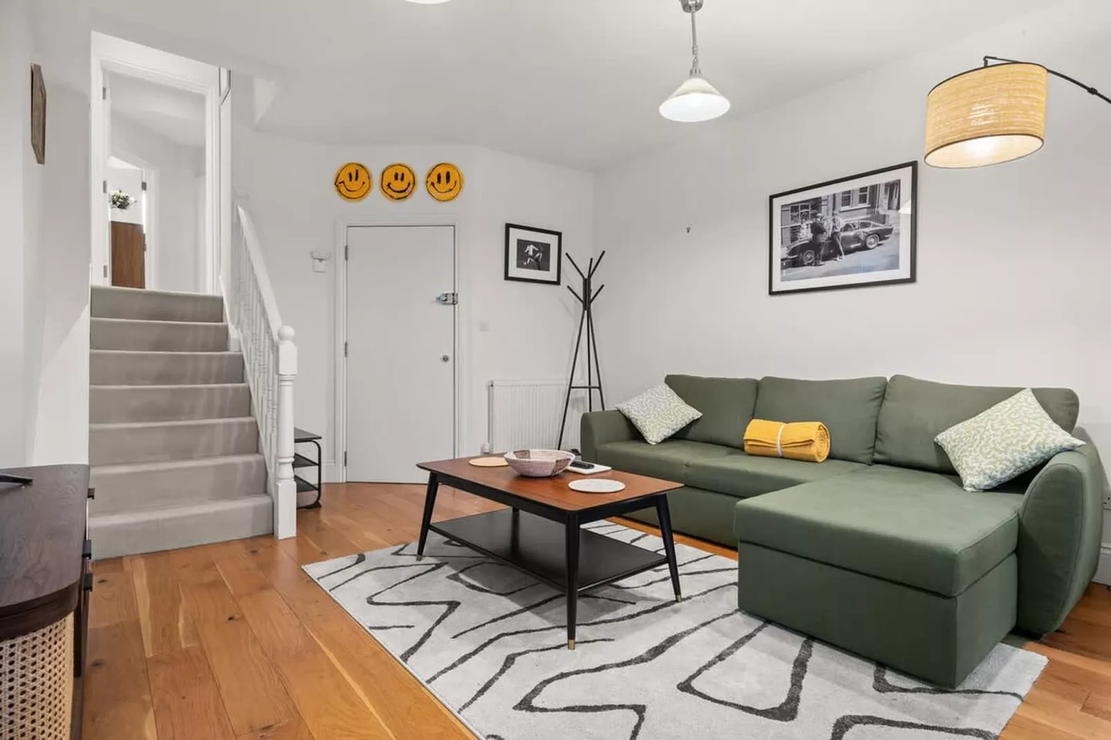 SW6 Fulham Palace Rd-Woonkamer