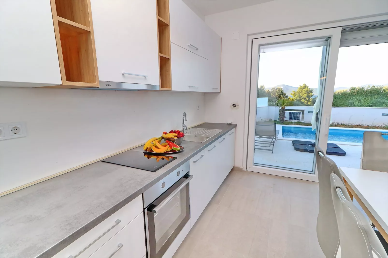 Villa E & D  - Four Bedroom Villa with Pool and Patio - Villa D-Keuken