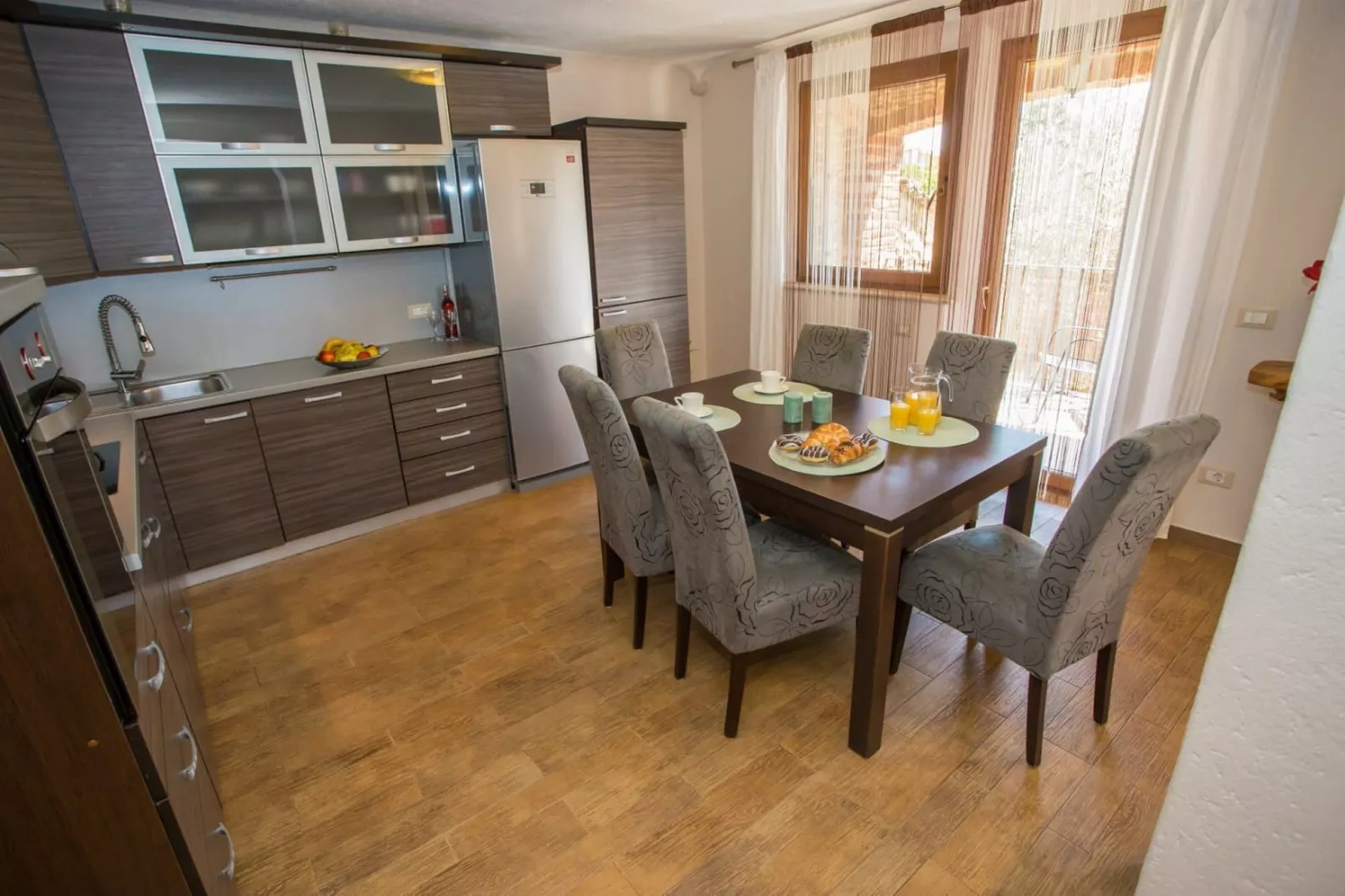 Apartments Andre Poreč - Two Bedroom Apartment with Terrace and Pool (Andre)-Eetkamer