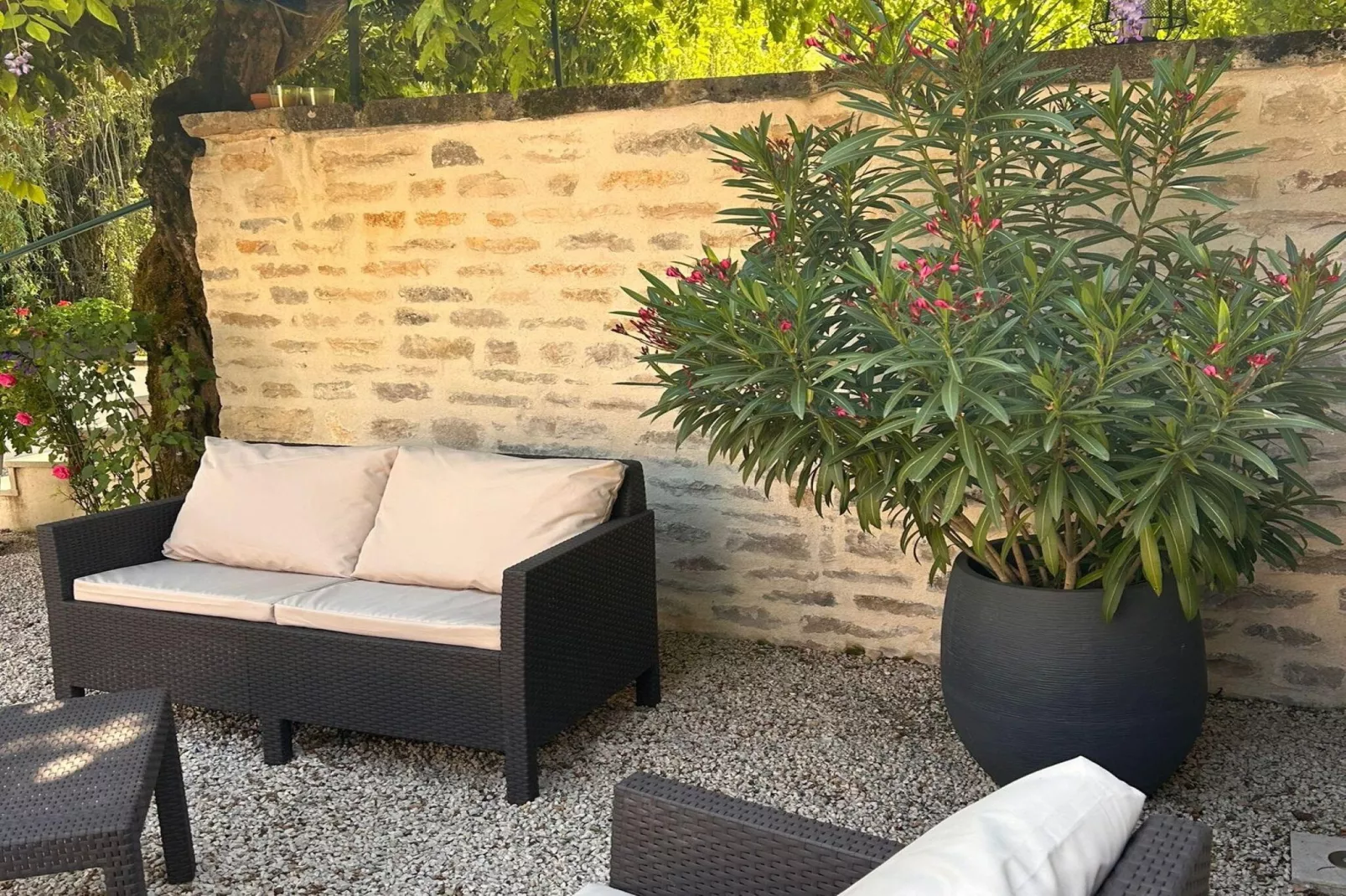 Bligny-sur-Ouche-Terrasbalkon