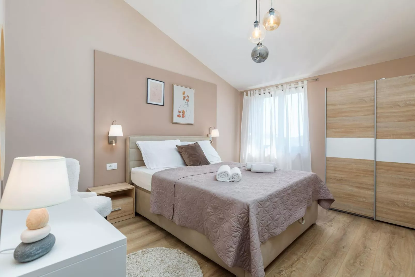 Marceta Apartment 3 - Pool and Big Garden-Slaapkamer