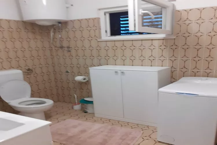 Apartments Seagull - Two Bedroom Apartment with Balcony (Grozdana)-Badkamer