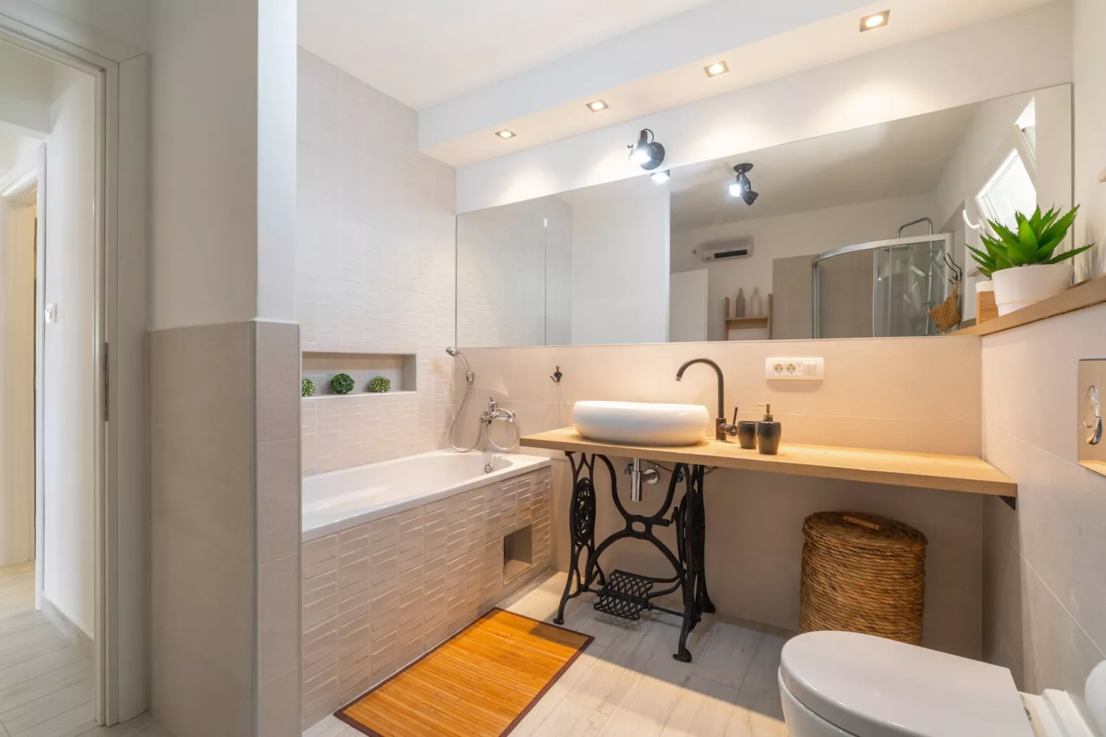 Holiday Home Diana -  Comfort Two Bedroom Apartment with Terrace and Sea View-Badkamer