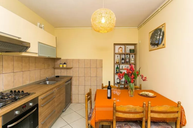 Guest House Fontana - Two Bedroom Apartment with Balcony and Sea View - Keuken