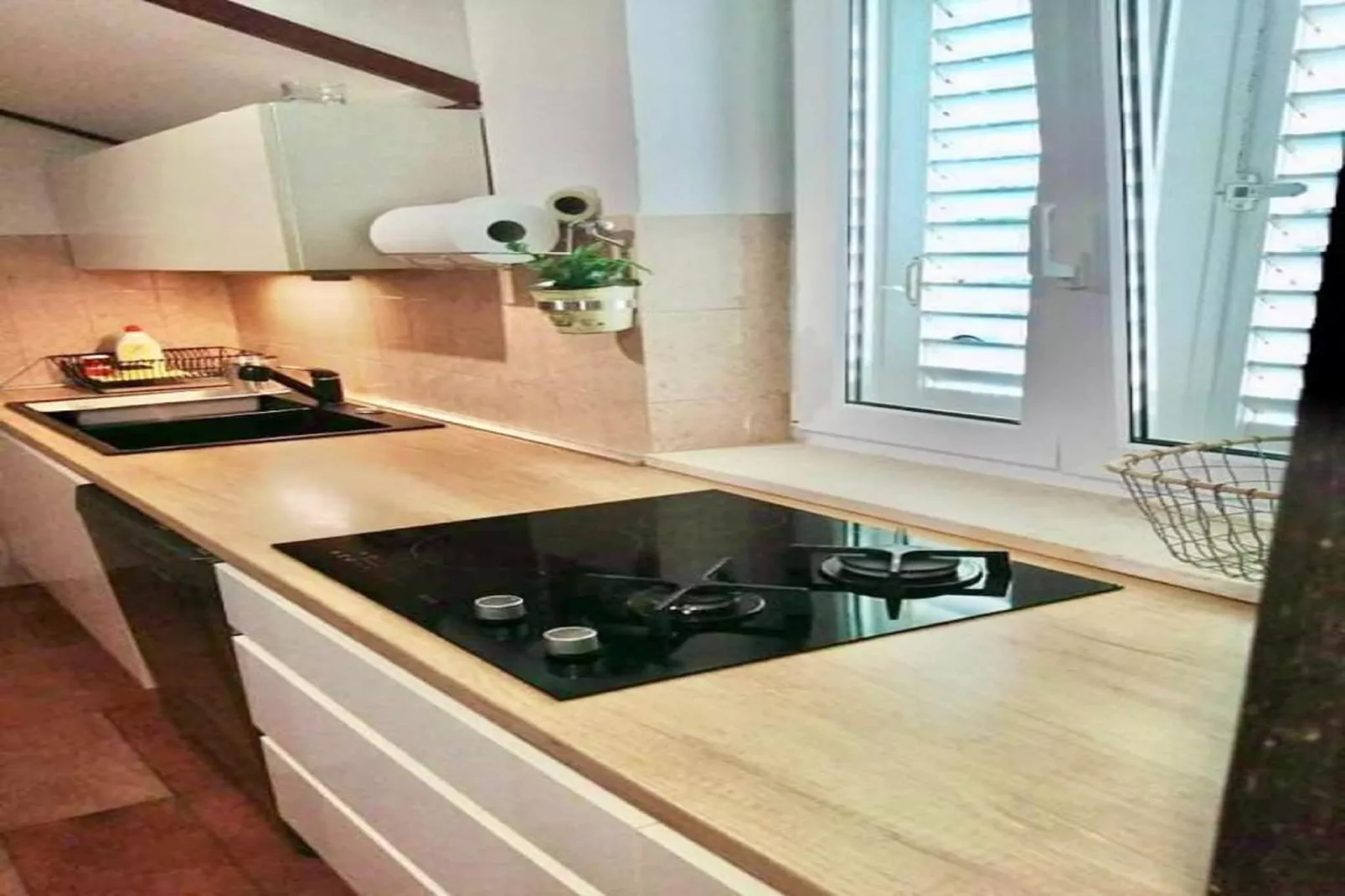 Three bedroom Apartment with terrace and sea view (Nera)-Keuken