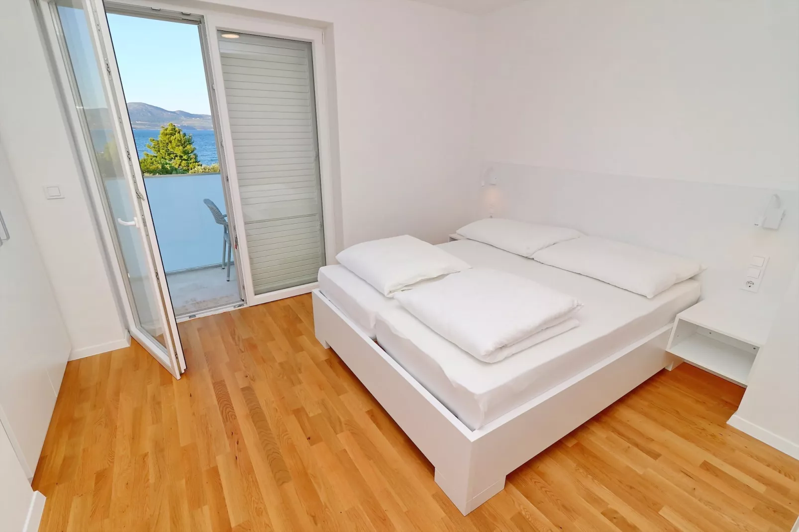 Villa E & D  - Four Bedroom Villa with Pool and Patio - Villa E-Slaapkamer