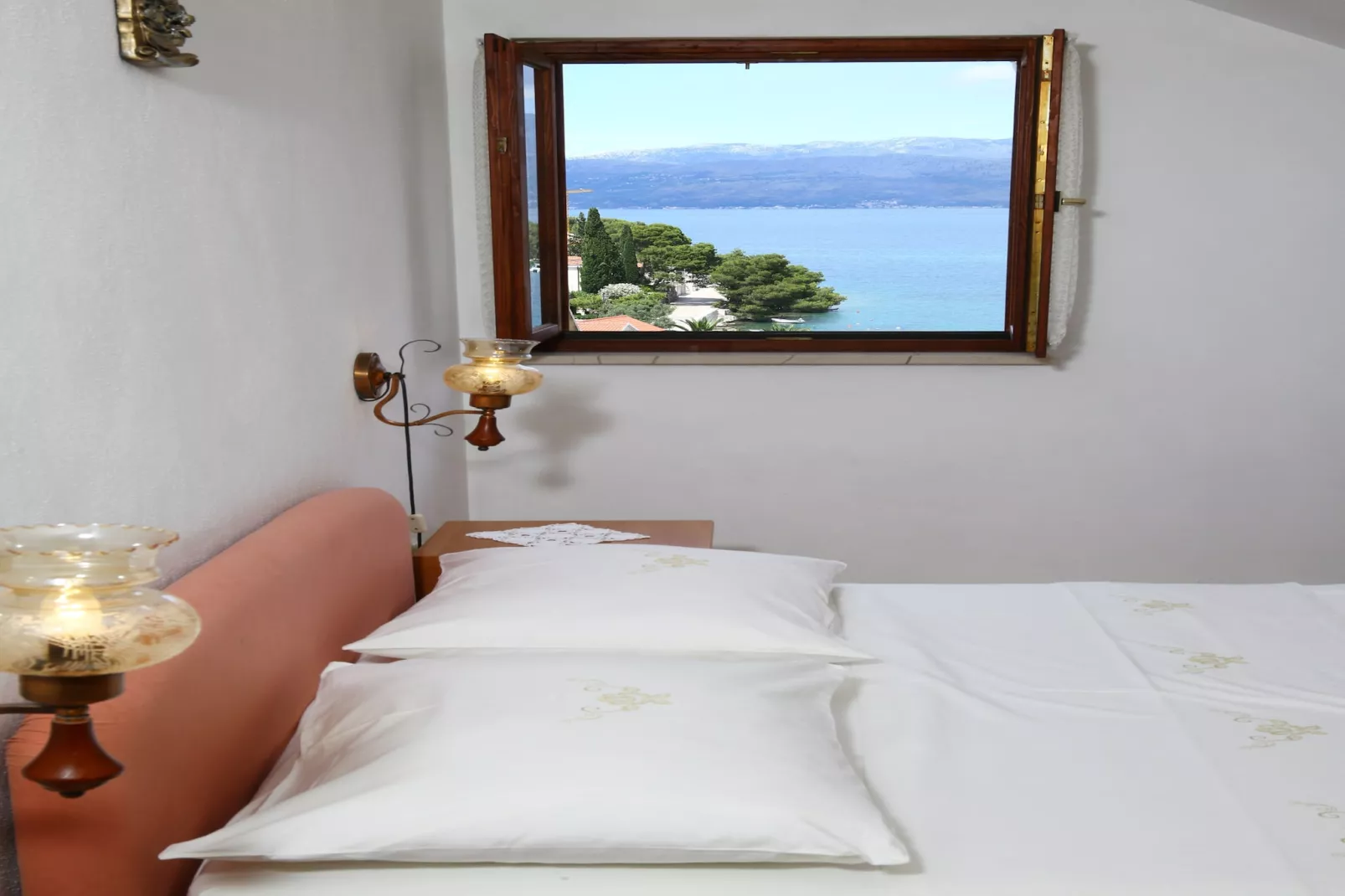 Apartments Boro - Two Bedroom Apartment with Sea View (A2)-Slaapkamer