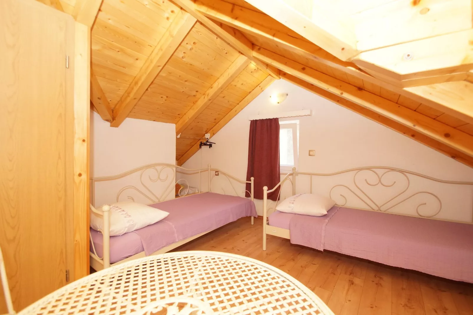 Stone House Mia - Two Bedroom Stone House with Terrace and Sea View-Slaapkamer