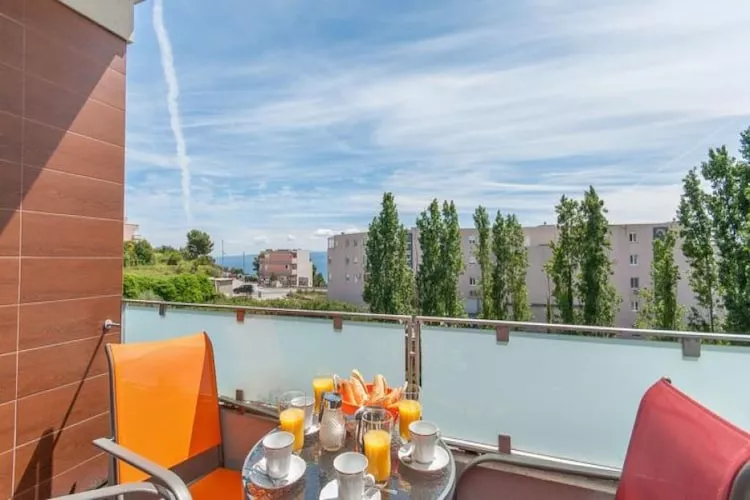 Apartments Nikolina (ST)- Comfort Two Bedroom Apartment(A1)-Terras